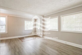 318 Purcell Ave in Cincinnati, OH - Building Photo - Building Photo