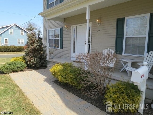 21 Van Syckle Blvd in South Bound Brook, NJ - Building Photo - Building Photo