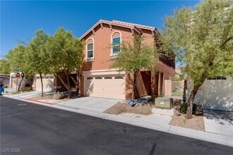 8320 Wuthering Heights Ave in Las Vegas, NV - Building Photo - Building Photo