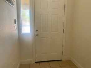 2187 Shady Creek Rd in Folsom, CA - Building Photo - Building Photo