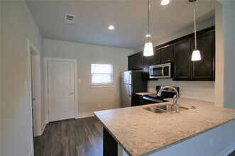 209 Stewart Bend Ct in Azle, TX - Building Photo - Building Photo