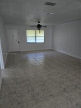 1913 Grant St in Hollywood, FL - Building Photo - Building Photo