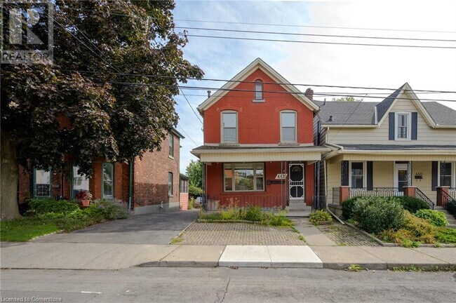 property at 442 Mary St