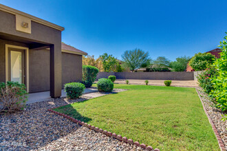 15441 W MacKenzie Dr in Goodyear, AZ - Building Photo - Building Photo