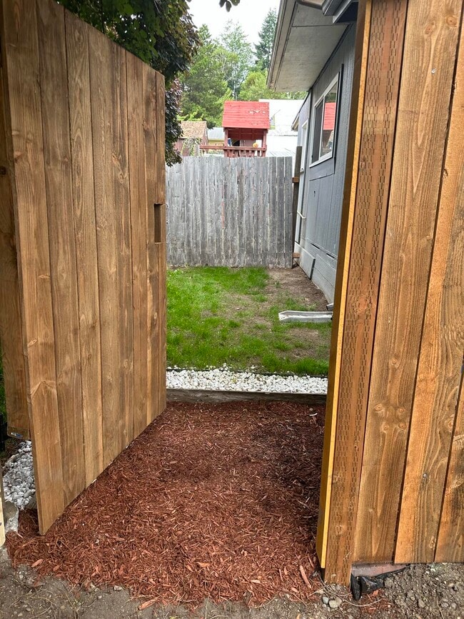 3402 S Tyler St in Tacoma, WA - Building Photo - Building Photo