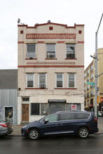 706 Myrtle Ave in Brooklyn, NY - Building Photo - Building Photo