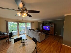 711 Skynob Dr in Ann Arbor, MI - Building Photo - Building Photo