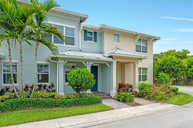 1190 Eucalyptus Dr in Hollywood, FL - Foto de edificio - Building Photo