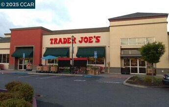 2186 San Pablo Ave in Pinole, CA - Building Photo - Building Photo