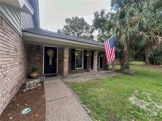 14 Harvey Dr in Richmond Hill, GA - Building Photo - Building Photo