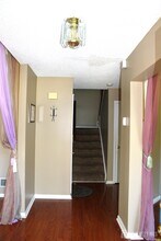 2 Jade Ct in Franklin Township, NJ - Building Photo - Building Photo