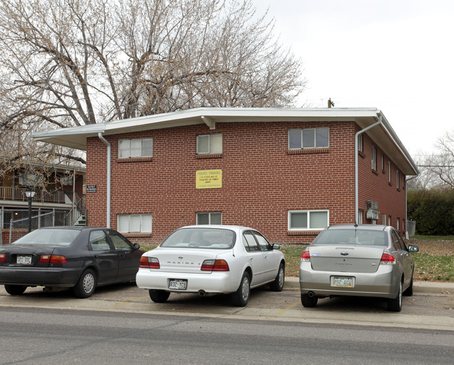 5787 S Bannock St in Littleton, CO - Foto de edificio - Building Photo