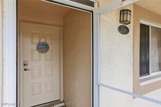 7300 Glenmoor Ln in Naples, FL - Building Photo - Building Photo