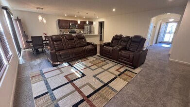 75 Sweetgum Ln in Springboro, OH - Building Photo - Building Photo