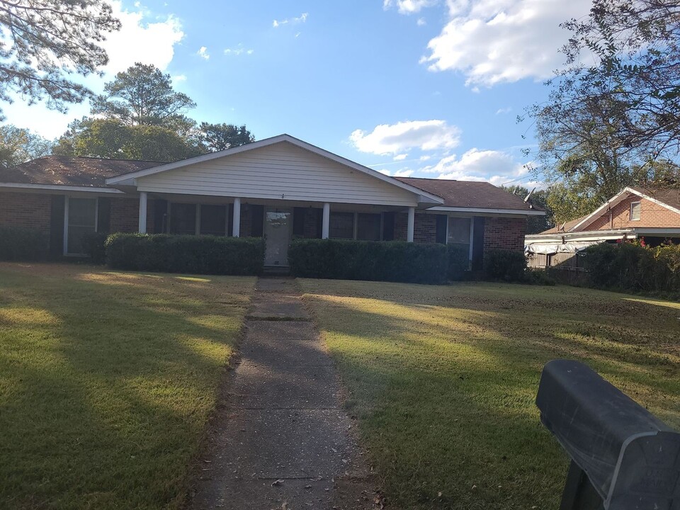 1913 Dee Ave in Columbus, GA - Building Photo