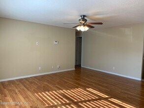 8384 Chessman Ct in Jacksonville, FL - Building Photo - Building Photo