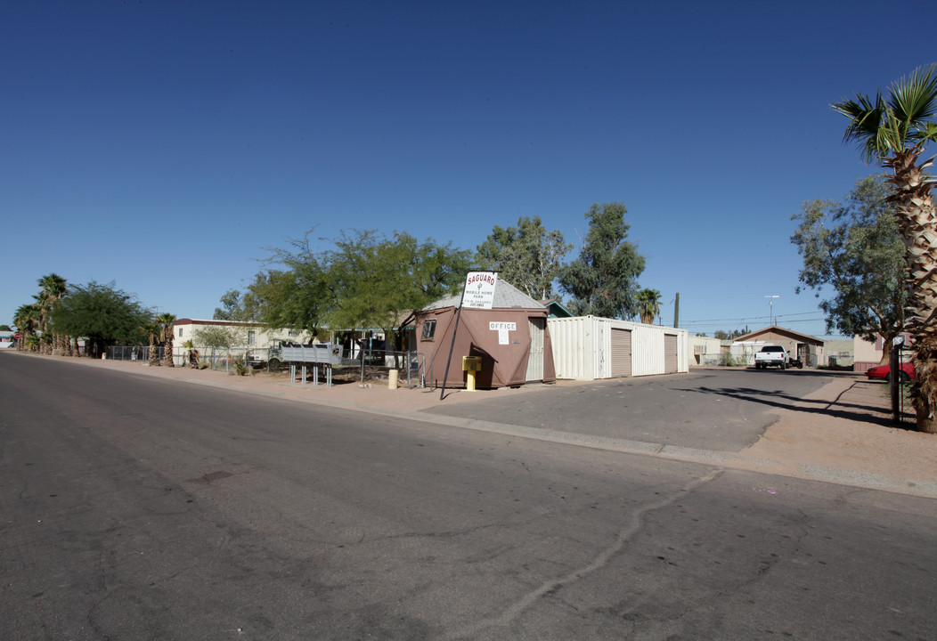 Saguaro Mobile Home Park in Casa Grande, AZ - Building Photo