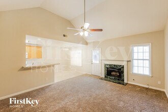 146 Hickory Point Dr in Helena, AL - Building Photo - Building Photo