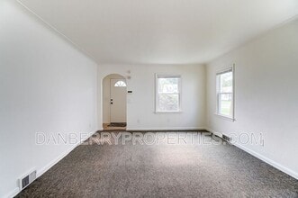 919 Brookley Blvd in Toledo, OH - Building Photo - Building Photo