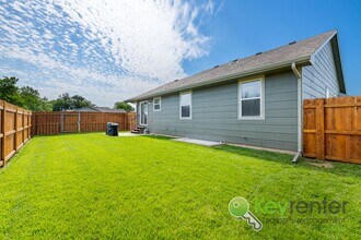 2230 Glen Hills Dr in Derby, KS - Building Photo - Building Photo