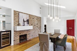 531 Azaleadell Dr in Houston, TX - Building Photo