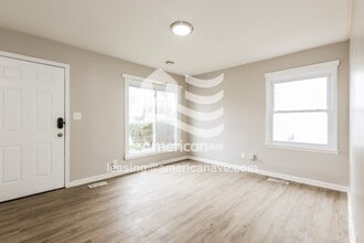 1695 Moorhouse St in Ferndale, MI - Building Photo - Building Photo