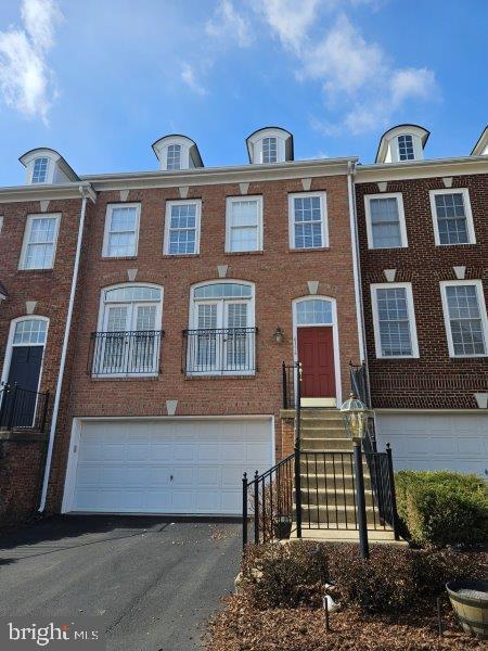 property at 6156 Toledo Pl