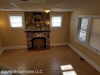 1 N Ellamont St photo'