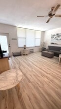 1960 NE 1st St, Unit 7D in Deerfield Beach, FL - Building Photo - Building Photo