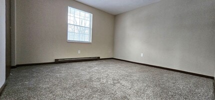 West Milton - 90 Wood Drive in West Milton, OH - Foto de edificio - Interior Photo