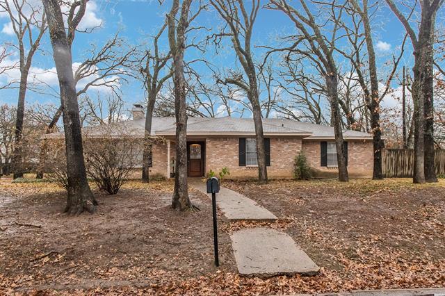 property at 912 Madison Dr