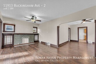 11913 Buckingham Ave in Cleveland, OH - Foto de edificio - Building Photo