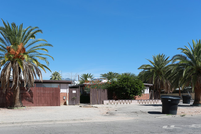 3671 E 3rd St in Tucson, AZ - Foto de edificio - Building Photo