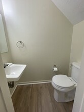 156 Cedar Crest Dr in Madison Heights, VA - Building Photo - Building Photo