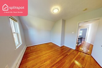 42 William St in Medford, MA - Building Photo - Building Photo