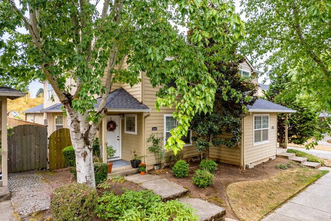 5900 NE 35th Cor in Vancouver, WA - Foto de edificio - Building Photo