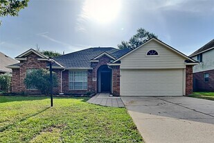 25818 Elmley Pl in Spring, TX - Building Photo