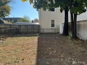 310 Somerset St in New Brunswick, NJ - Building Photo - Building Photo