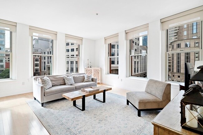 70 Lincoln St in Boston, MA - Building Photo - Building Photo