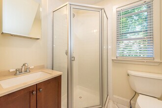 31 Champney St, Unit 2 in Boston, MA - Foto de edificio - Building Photo