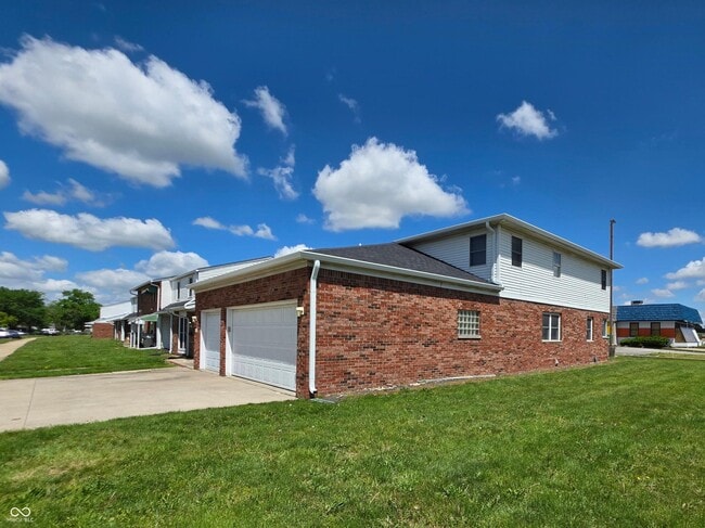 3803 Biscayne Rd in Indianapolis, IN - Building Photo - Building Photo