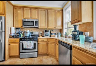 150 S 6th Ave, Unit 3 in Mount Vernon, NY - Foto de edificio - Building Photo