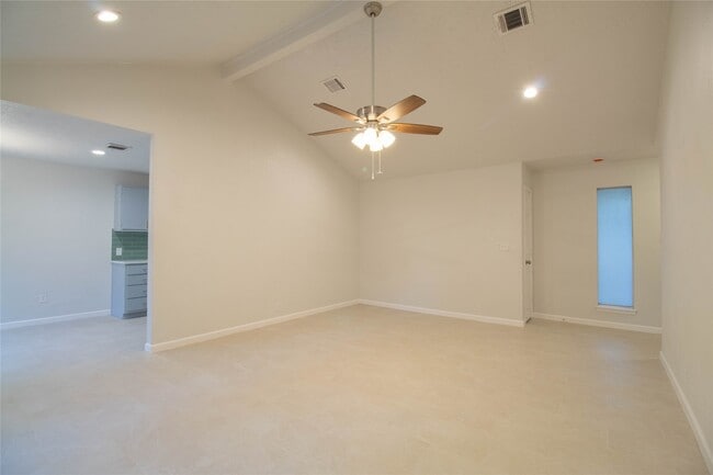 13111 Campos Dr in Houston, TX - Building Photo - Building Photo