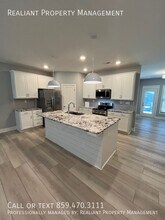 3238 Peninsula Wy in Lexington, KY - Building Photo - Building Photo