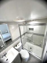 7610 Stirling Rd, Unit E203 in Hollywood, FL - Building Photo - Building Photo