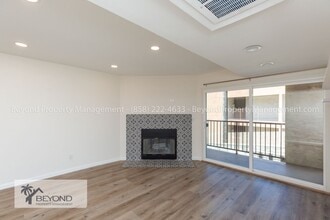 4452 Mentone St in San Diego, CA - Building Photo - Building Photo
