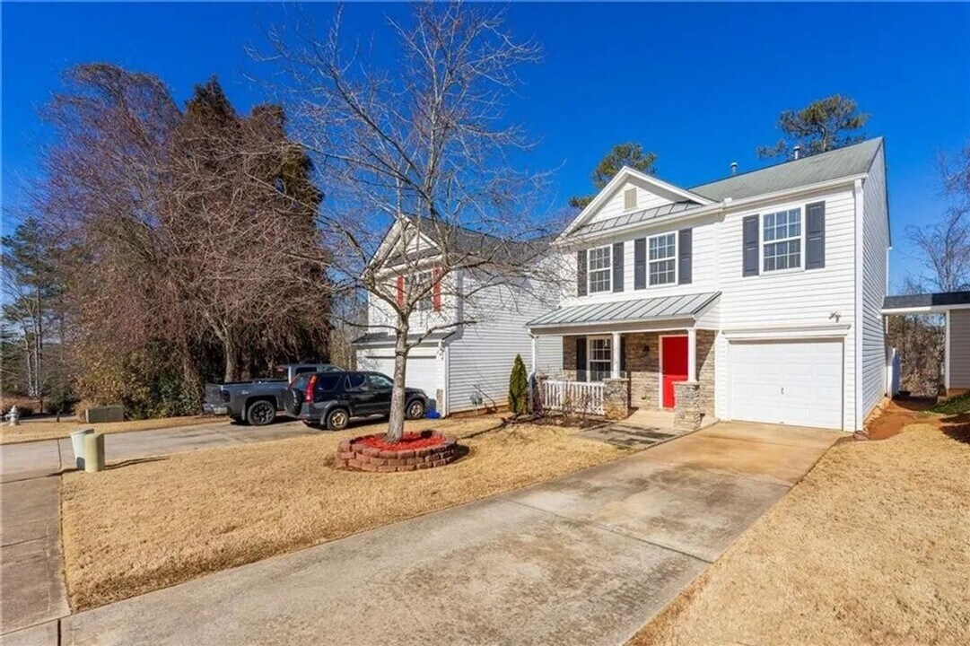 5125 Sky Ridge Way in Cumming, GA - Building Photo