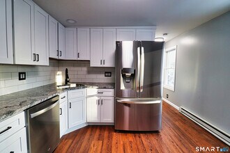 65 North Ave in Meriden, CT - Building Photo - Building Photo