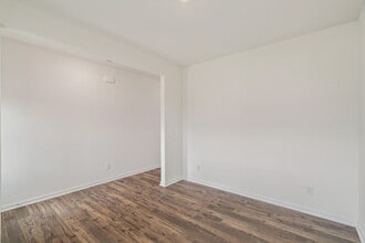 116 Kaley Ln in Lenoir City, TN - Building Photo - Building Photo