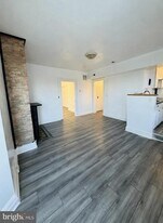 2202 N Charles St in Baltimore, MD - Building Photo